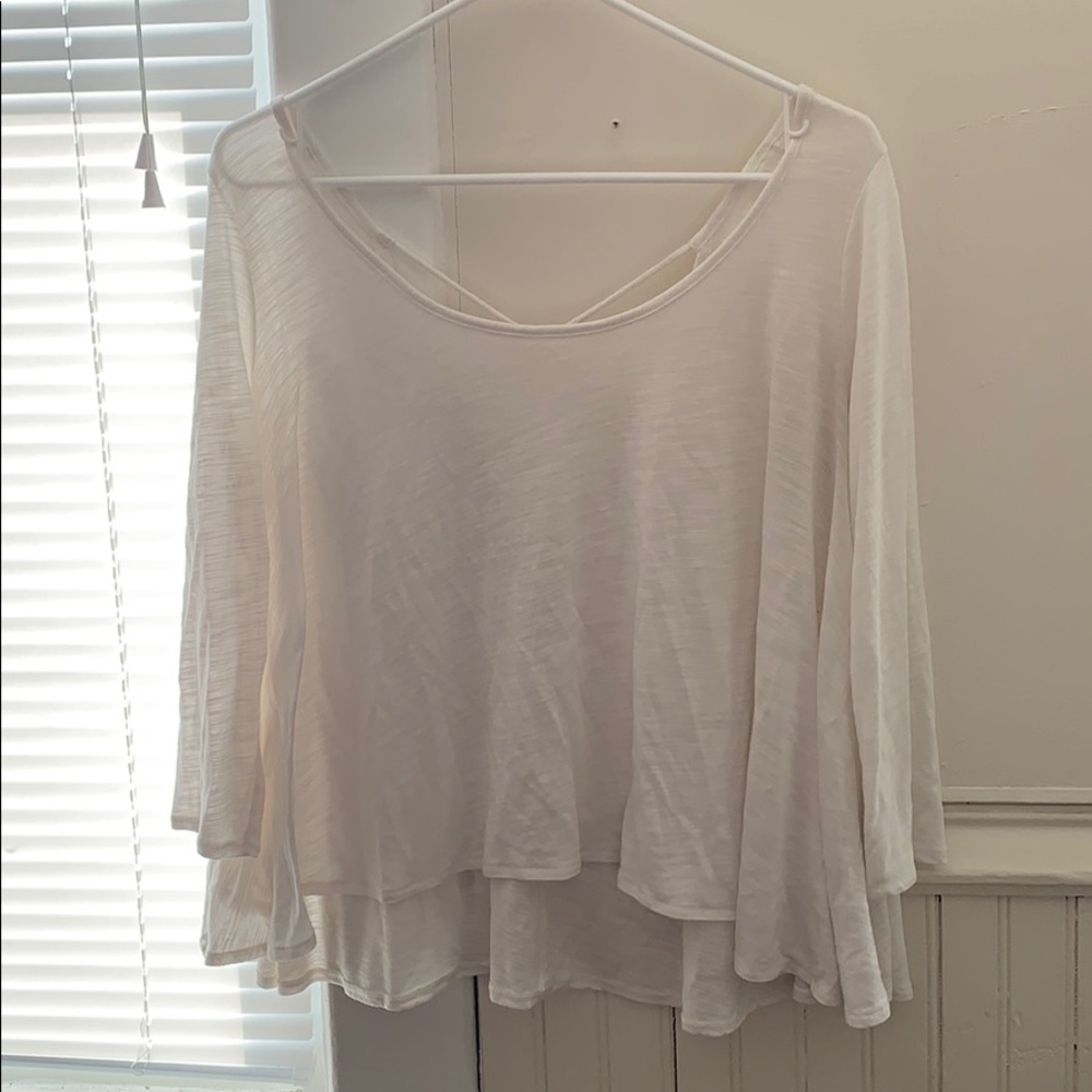 Flowy AE top
